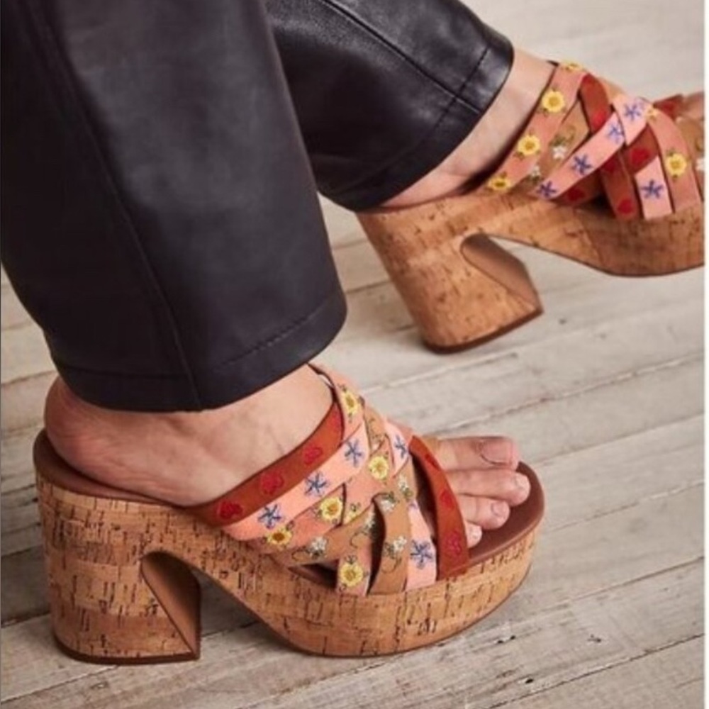 Free People Lisbon hippie Platform Mule Heels
